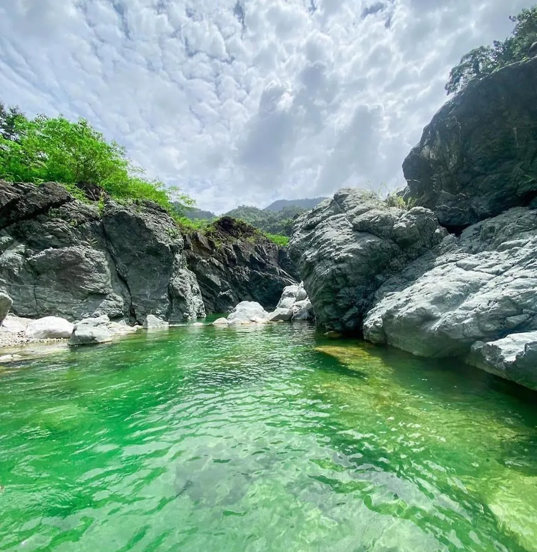 Cabanas En Las Montanas San Cristobal 0*,