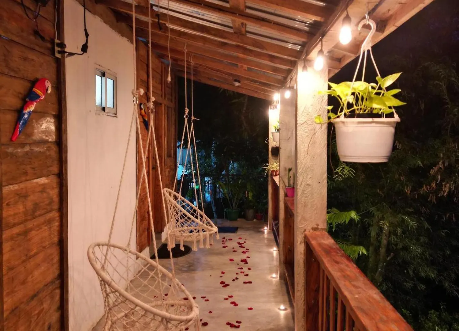 Cabanas En Las Montanas San Cristobal Camping
